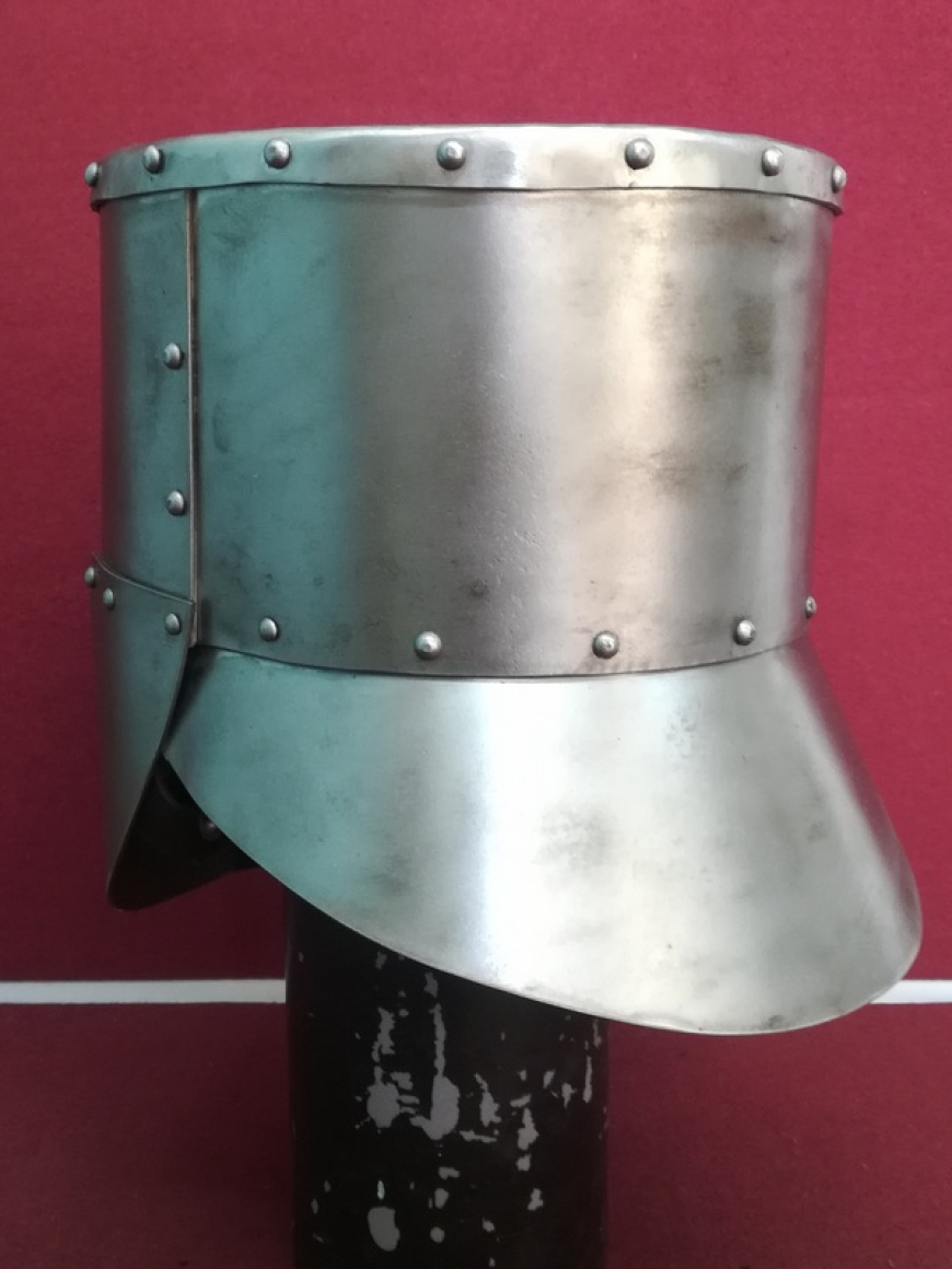 Шлем рыцарский, "Потхельм" тип 1
