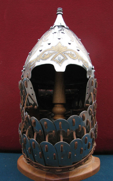 Шлем восточный из р. Мульта