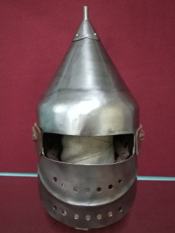 Шлем славянский, из Торжка