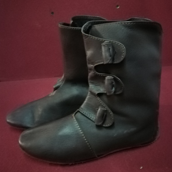 Обувь викингов. 9–11 века. Ботинки из Хедебю (тип 8)