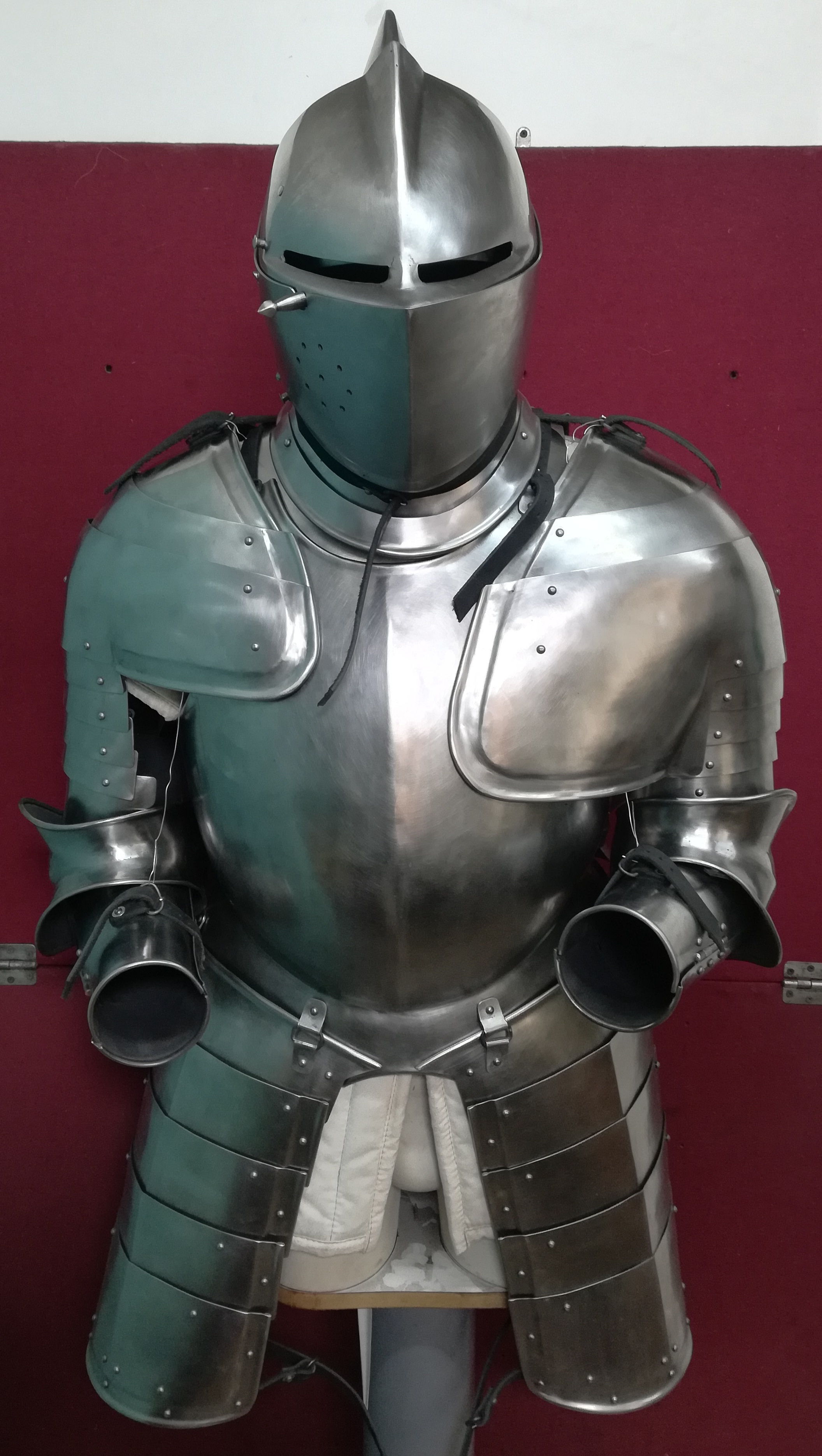 16 16
